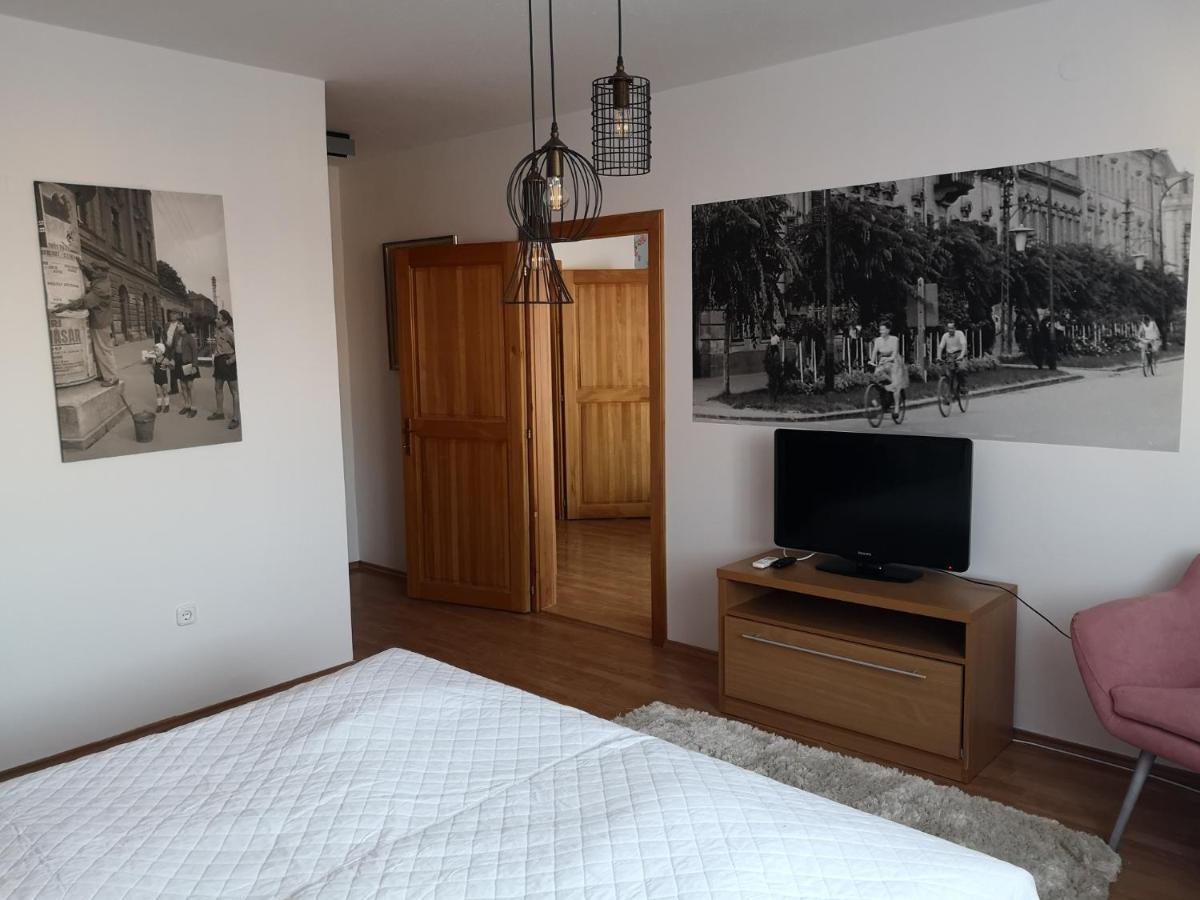 Hotello Apartmanhaz Es Panzio زالاجيرسيج المظهر الخارجي الصورة
