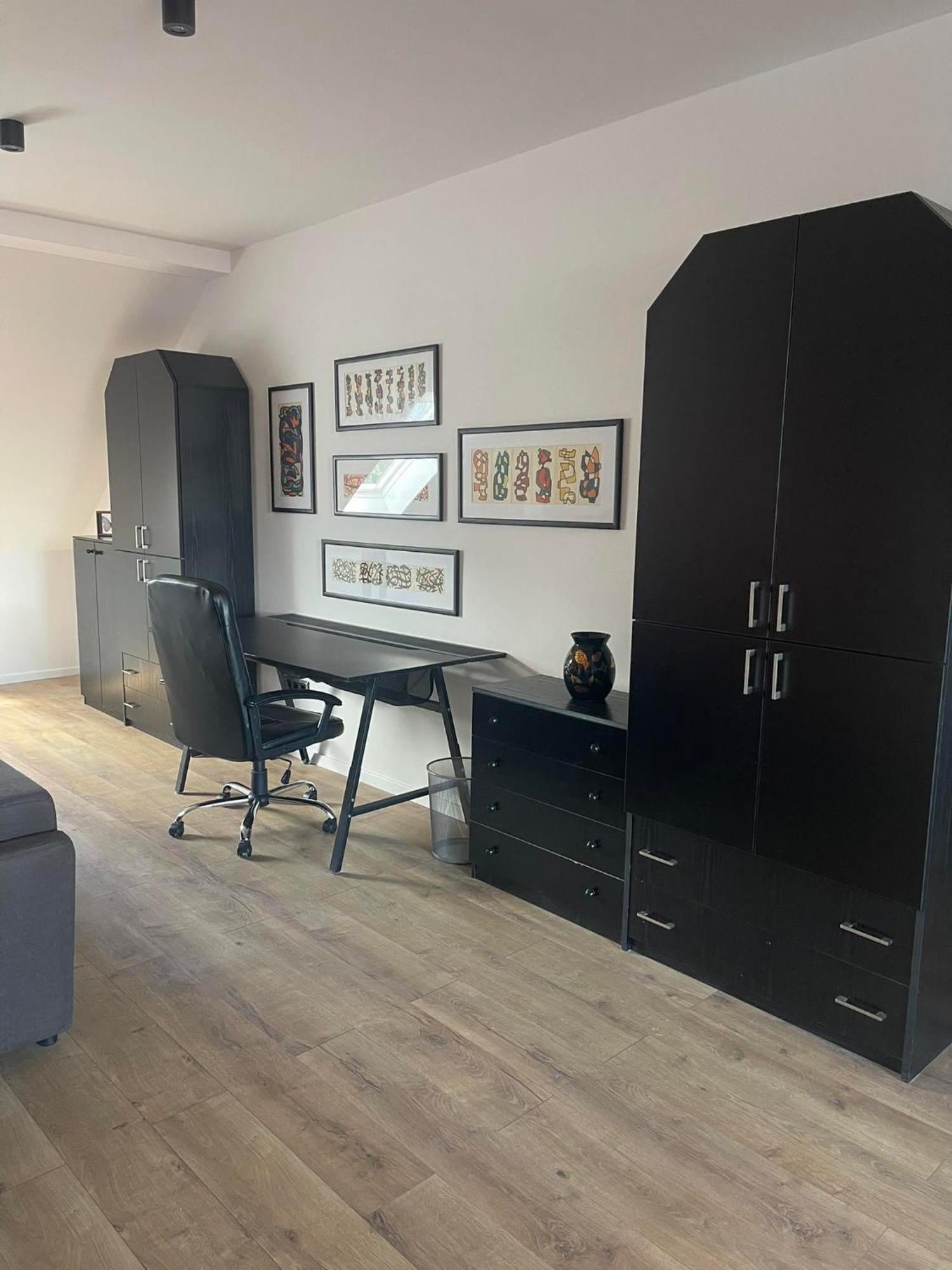Hotello Apartmanhaz Es Panzio زالاجيرسيج المظهر الخارجي الصورة